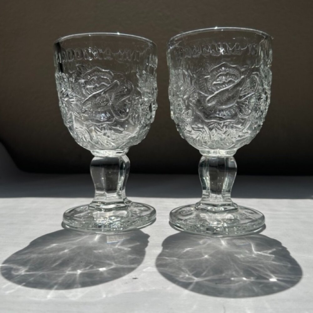 PAIR Madonna Inn Fenton Goblets – Wright Wild Rose Pattern See Drink! Heavy 6.5”
